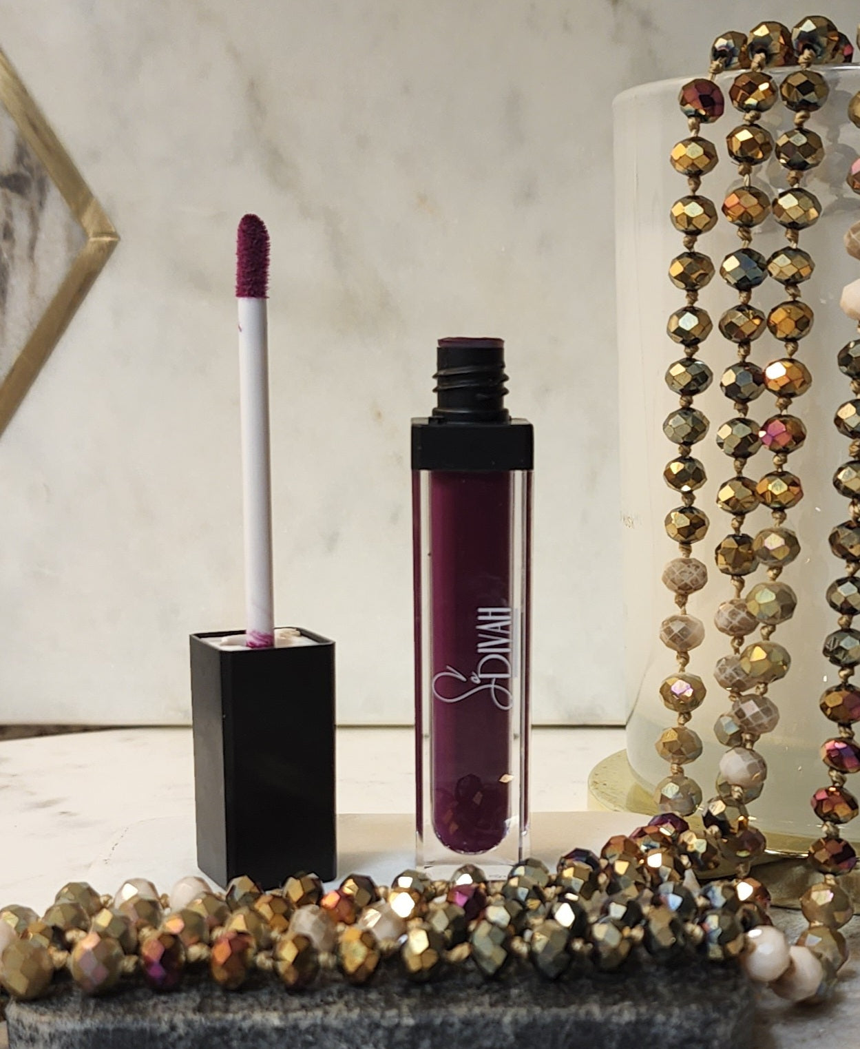 SAUCY LONGWEAR LIP STAIN