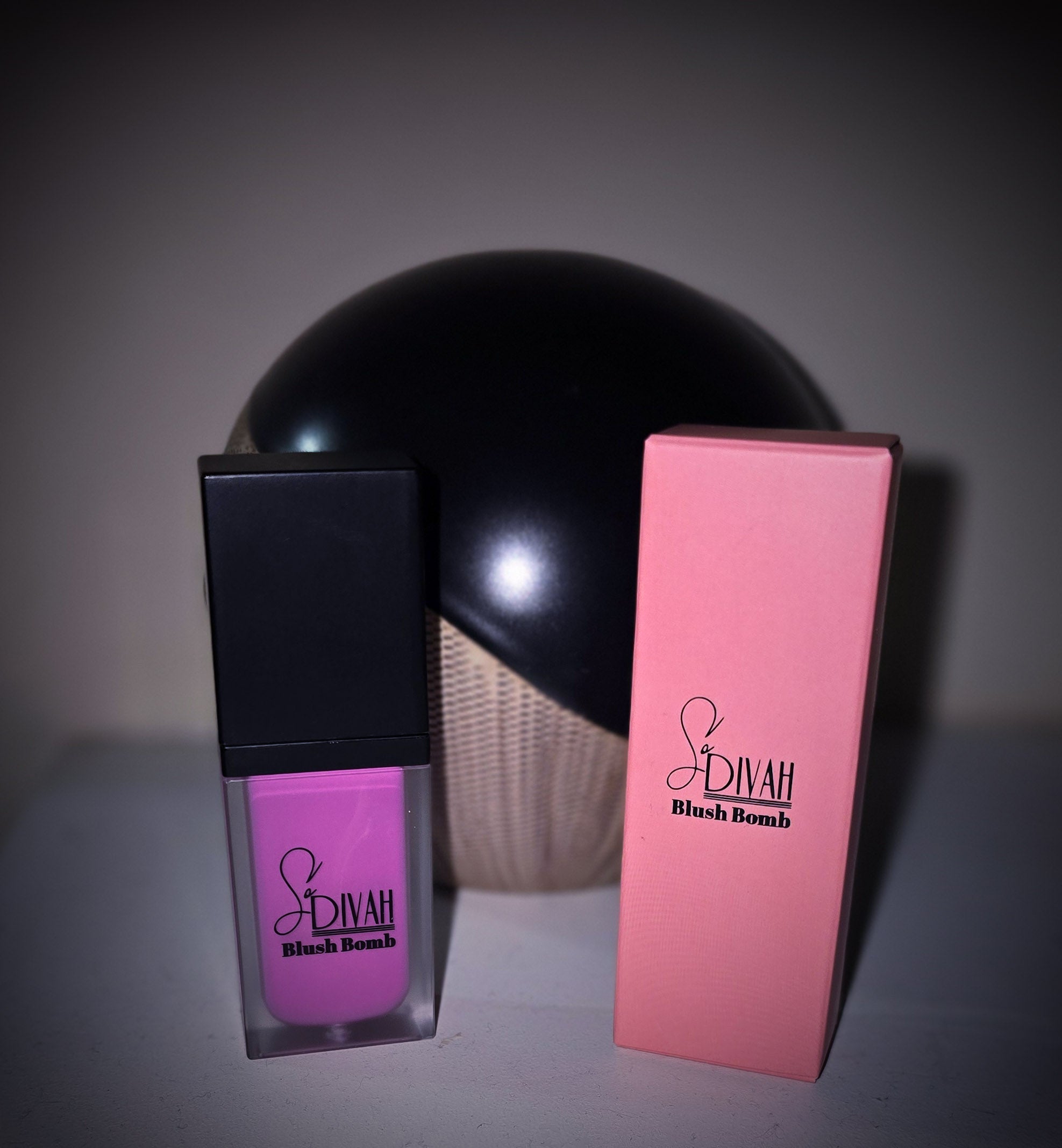 BLUSH BOMB
