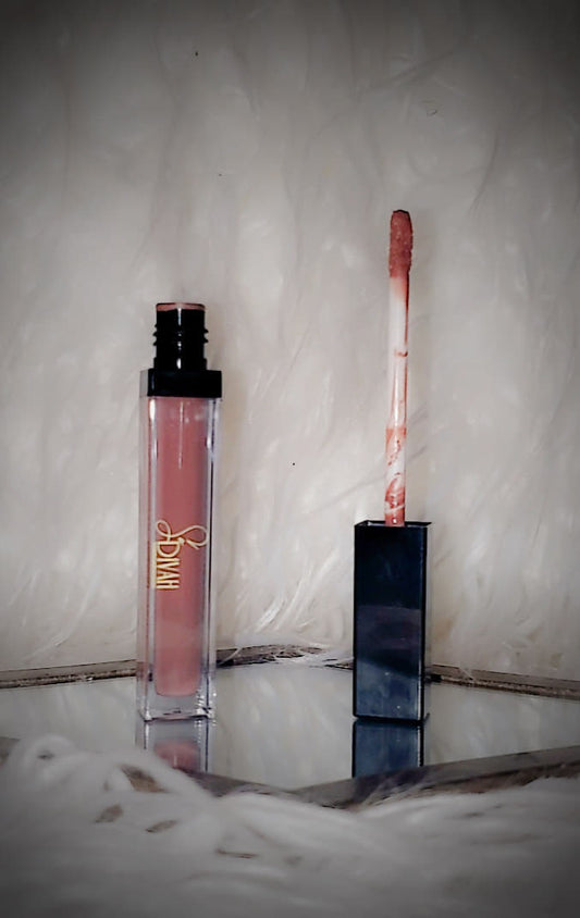 NAKED LIQUID MATTE LIPSTICK