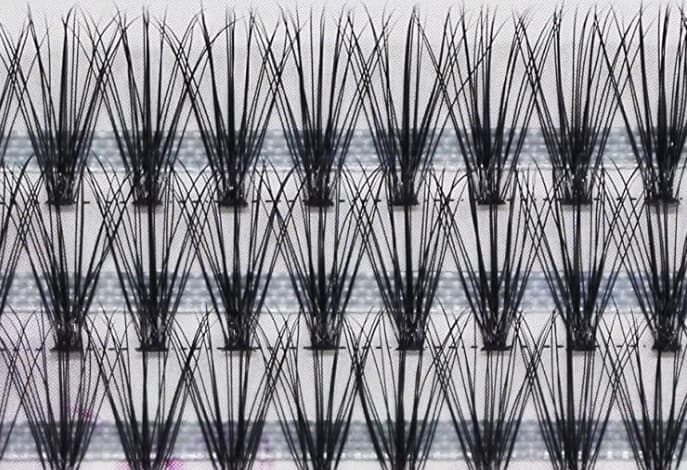 NATURAL LASH CLUSTERS