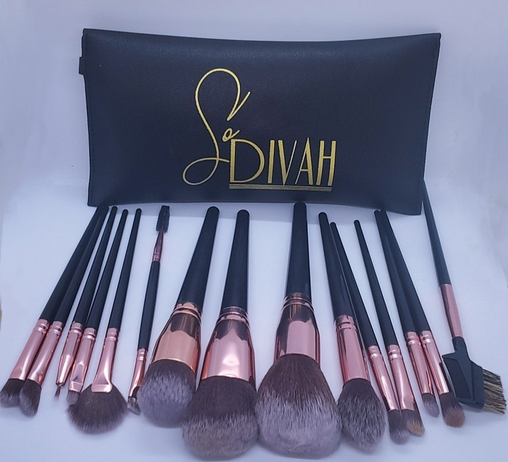 15-PIECE LUXURY MAKEUP BRUSH SET