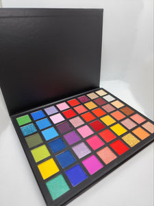 BE BOLD EYESHADOW PALETTE