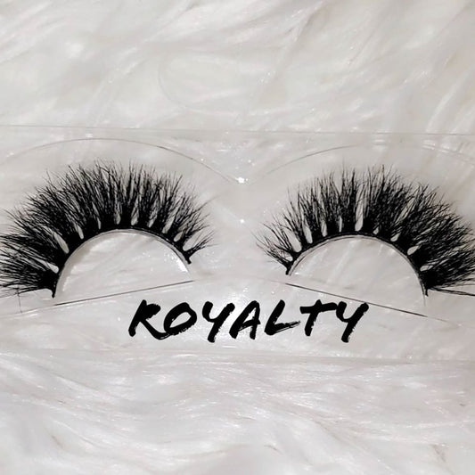 ROYALTY LASHES