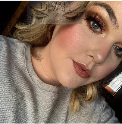 BOMBSHELL LASHES