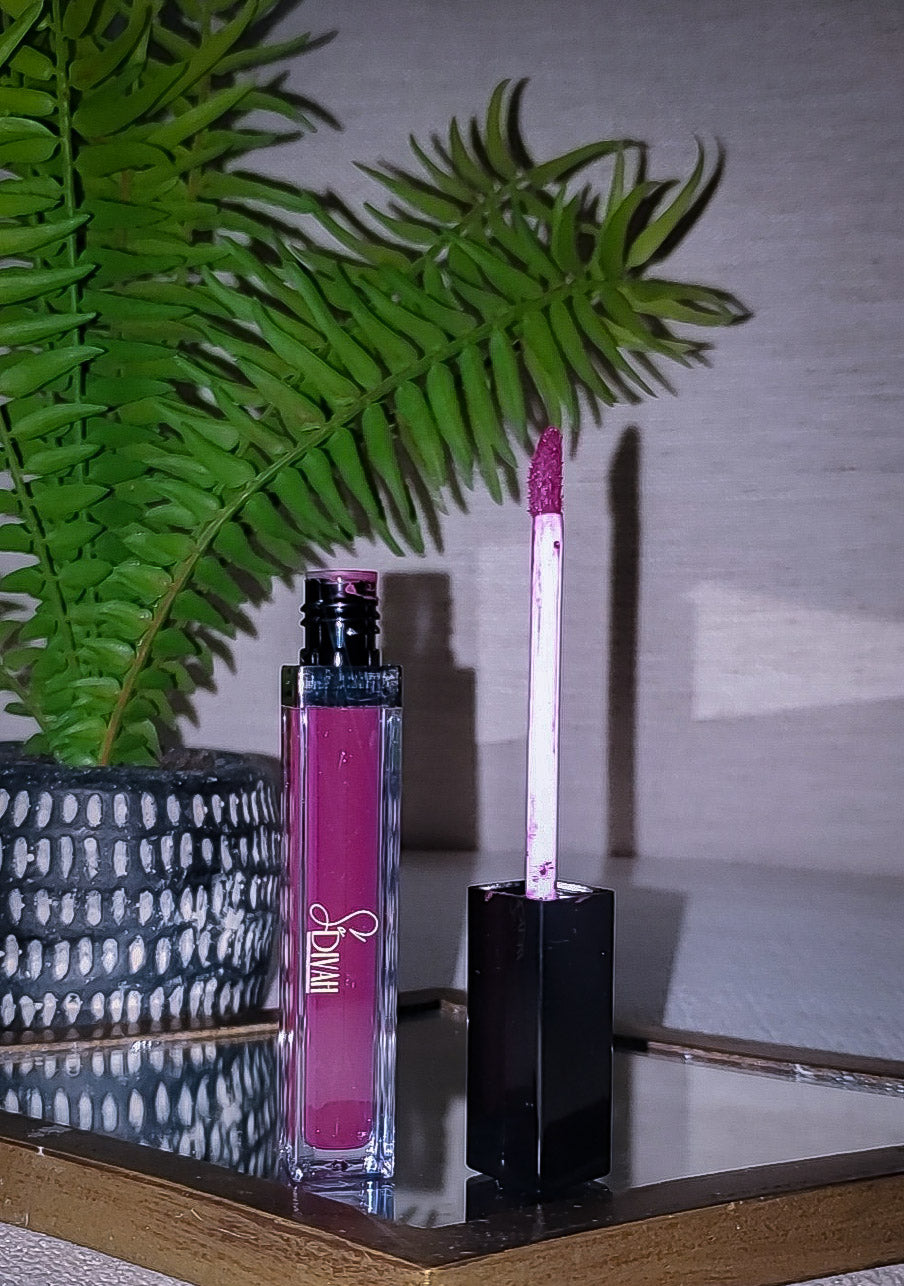 BULLDAWG WINE LIQUID MATTE LIPSTICK