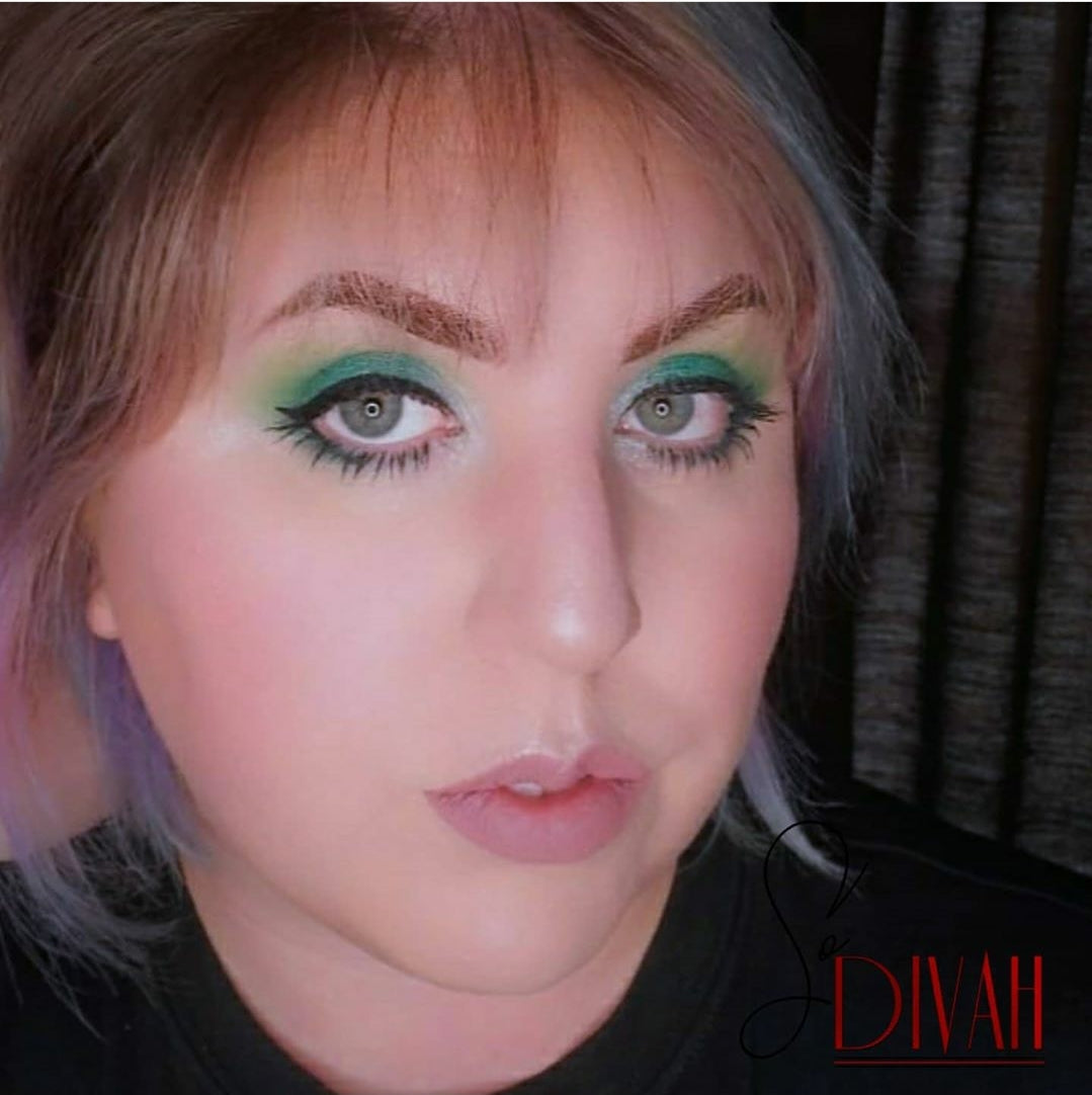 SPRING-SUMMER "VEGAN" EYESHADOW PALETTE