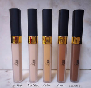 Natural-Coverage Liquid Concealer